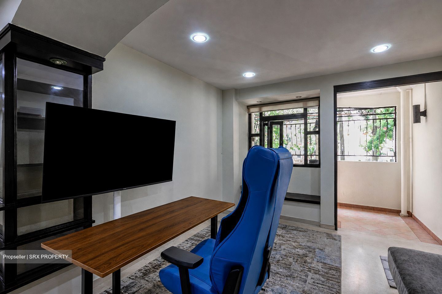 Blk 286B Toh Guan Road (Jurong East), HDB Executive #580215021